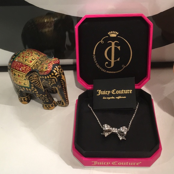 Juicy Couture Jewelry - Juicy Couture Bow necklace